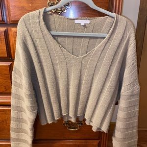 V neck cropped sweater